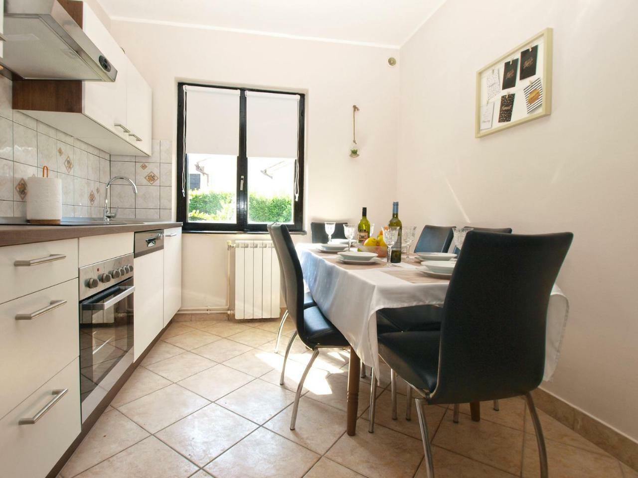 Apartment Nadia 1844